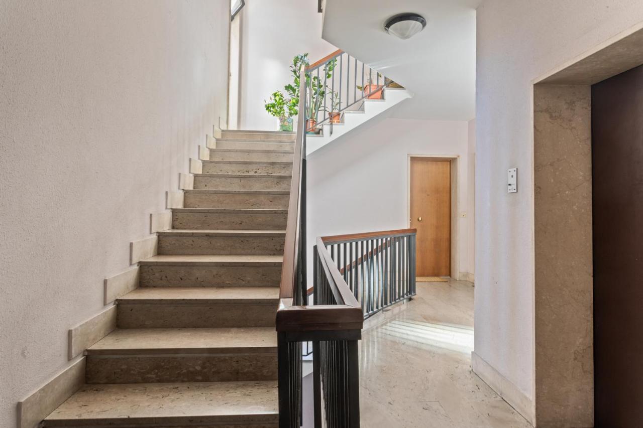 Cittadella Modern Studio - Pet Friendly! Verona Bagian luar foto